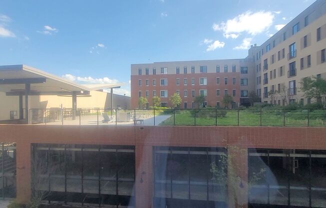 2 beds, 1 bath, $3,350, Unit 5