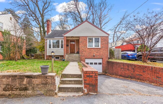 Charming 3-Bedroom Home in Silver Spring