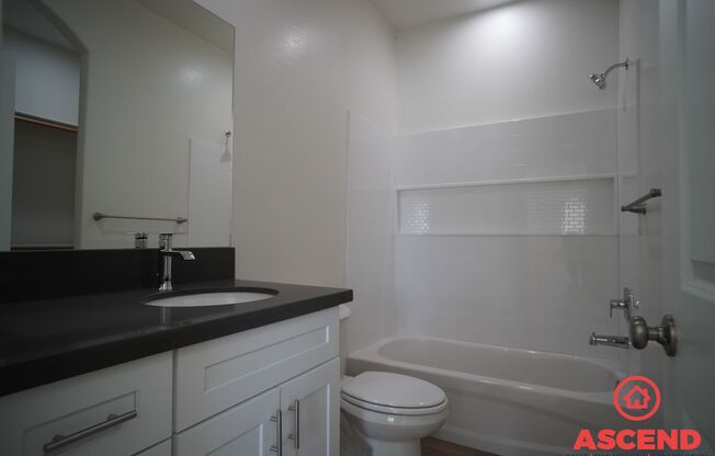 2 beds, 2 baths, 850 sqft, $1,800