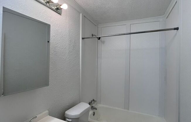 2 beds, 1 bath, $1,200