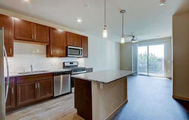 1 bed, 1 bath, 693 sqft, $1,750, Unit 405