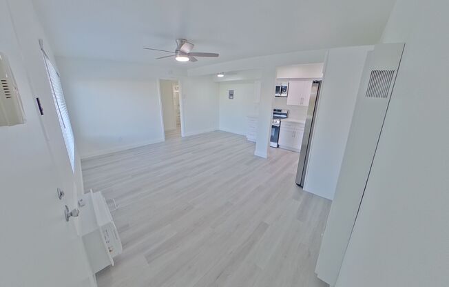 1 bed, 1 bath, 525 sqft, $1,950, Unit 9195-3