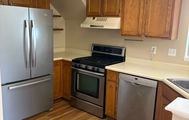 $1818 | 2BR/2BA | Dog Friendly Townhouse with a Loft in Briargate