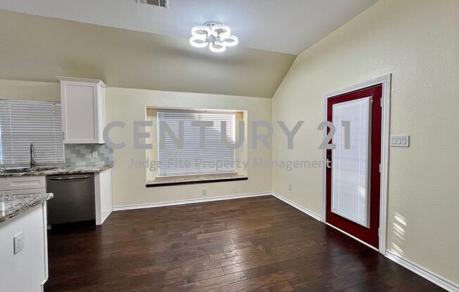 3 beds, 2 baths, $2,595