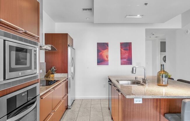 2 beds, 1.5 baths, $3,499, Unit # 2406