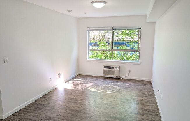 S0607 - Roseland Apartments