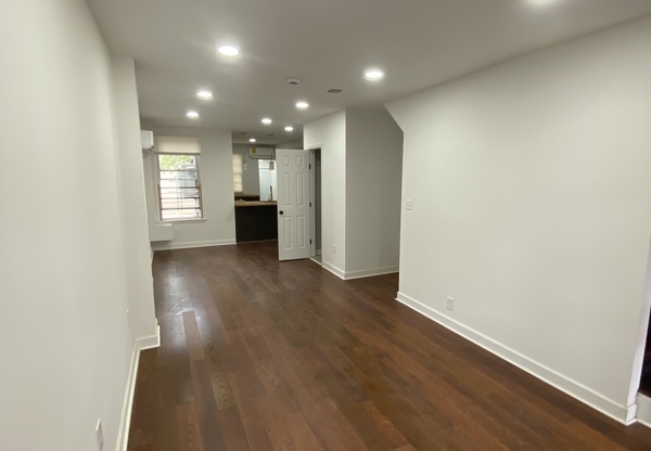 423 N HIGHLAND AVE