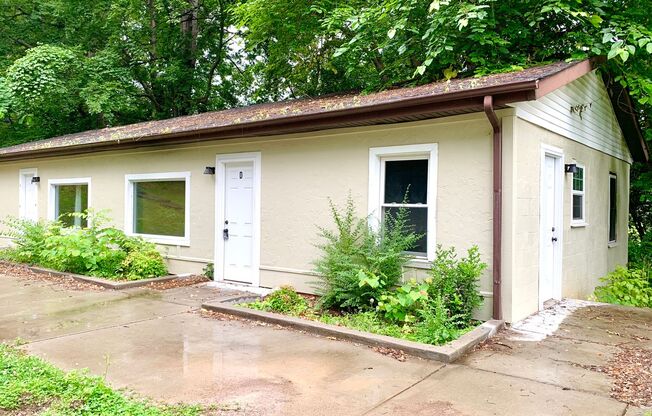 1624 Golf Club Ln