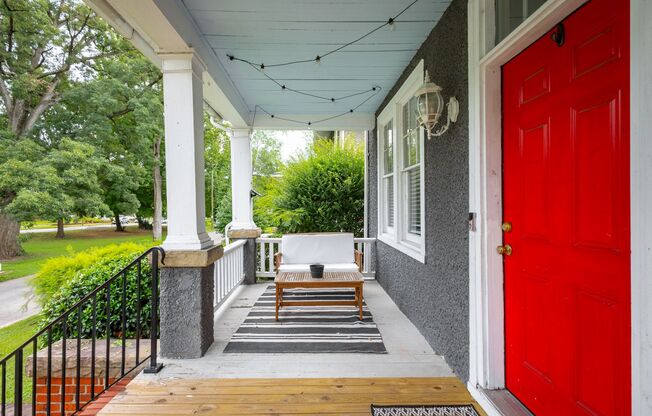 Rent Your Slice of History: Beautifully Updated Foursquare Home on Northside!