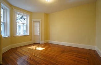 1 bed, 1 bath, 1 sqft, $1,875, Unit 12