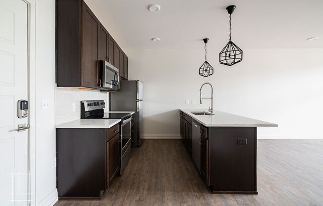 1 bed, 1 bath, $1,525, Unit 1112 N 4th St. Apt. 212