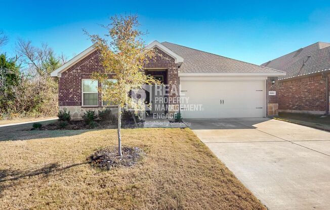 Recently Updated Single Story Corner 4-Bedroom Home Available for Rent — Move-In Special!
