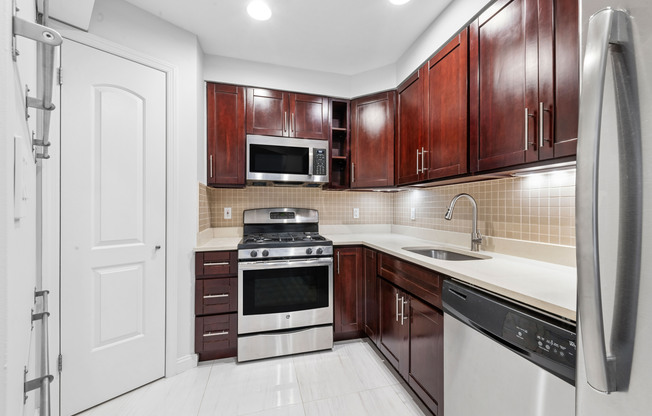 1 bed, 1 bath, 688 sqft, $3,195, Unit 1C