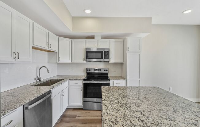 2 beds, 2.5 baths, $2,300, Unit 3