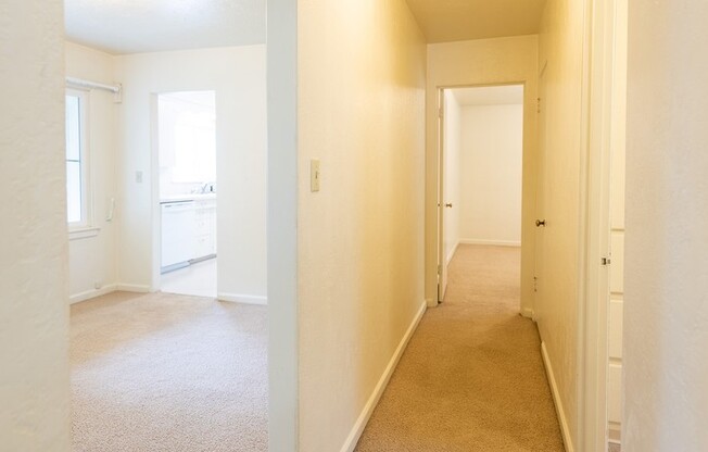 2 beds, 1 bath, $1,625