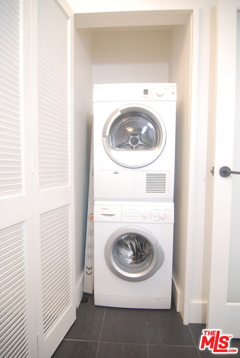 1 bed, 1 bath, 470 sqft, $1,900, Unit 608
