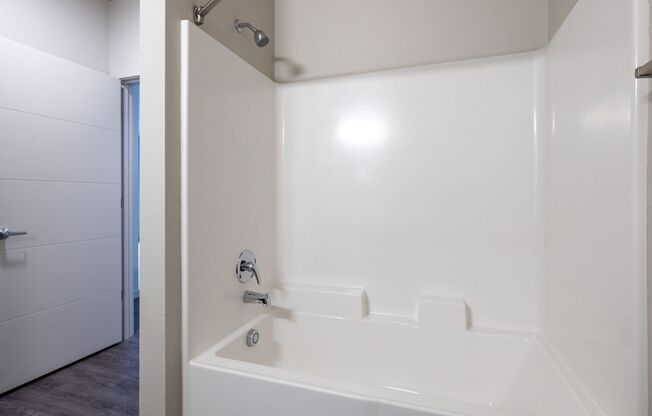 1 bed, 1 bath, 675 sqft, $1,499, Unit 205