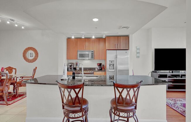 1 bed, 1 bath, $1,925, Unit # 811