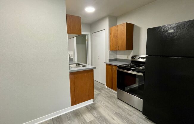1 bed, 1 bath, 500 sqft, $1,395, Unit 5