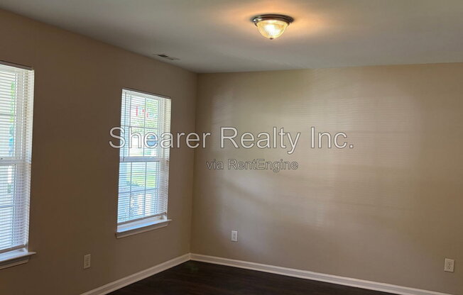 3707 ROCKY BRK CT