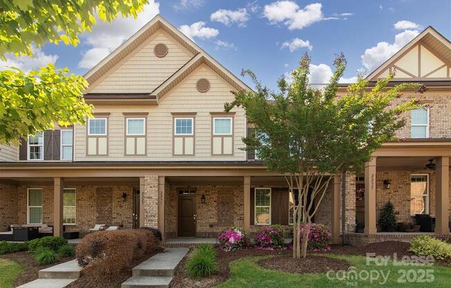 9620 CAMBERLEY AVE NW