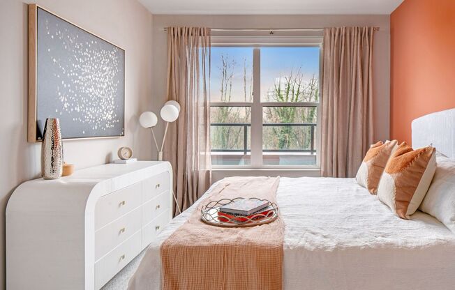 1 bed, 1 bath, 670 sqft, $2,500, Unit 409