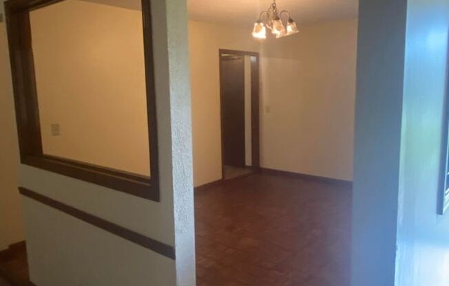 3 beds, 2 baths, $2,000