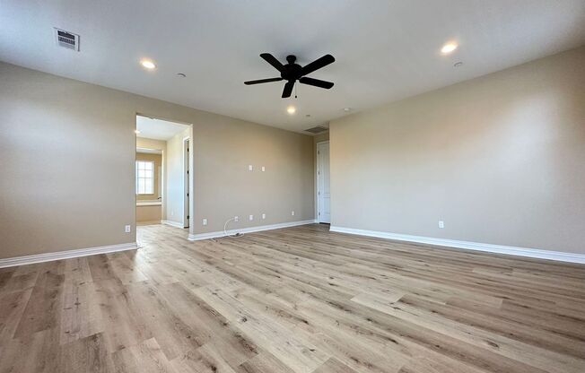 4 BEDROOM HOME FOR LEASING IN Rancho Cucamonga