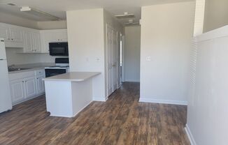 2 beds, 2 baths, $950, Unit 1230