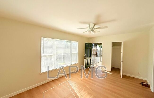 363 E WASHINGTON BLVD