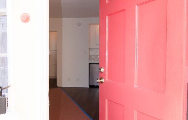 Sunset Drive, 4363-4377