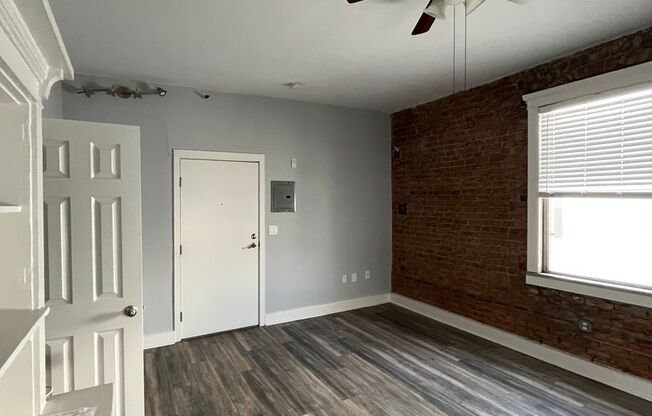 Studio, 1 bath, 500 sqft, $1,500, Unit 39-420