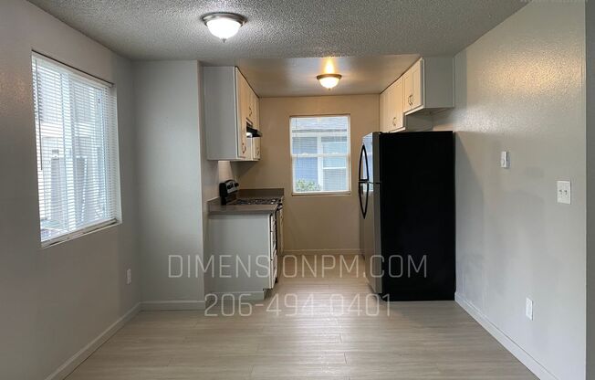 2 beds, 1 bath, 700 sqft, $1,265, Unit Unit 39