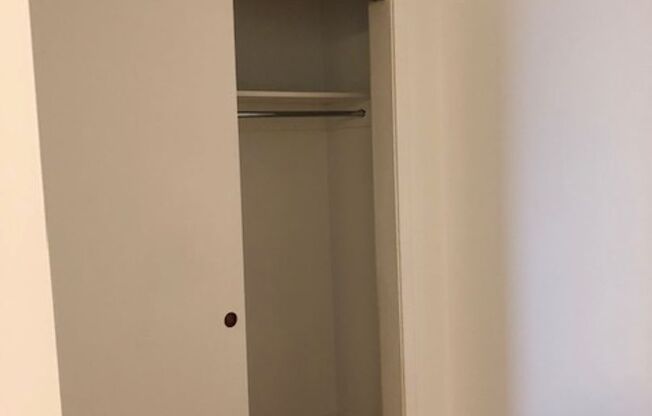 Studio, 1 bath, 500 sqft, $1,499, Unit 201