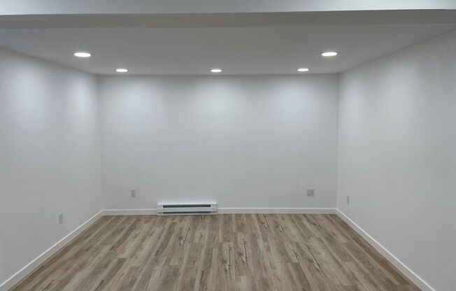 New 1 Bed unit - Safe, cool, clean, and nice.