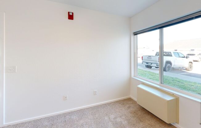 1 bed, 1 bath, 592 sqft, $1,199, Unit 1242-08