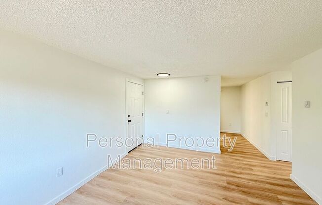7422 NE HAZEL DELL AVE