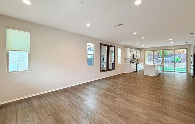 Modern 4BR Home in the Heart of Chula Vista - Available Now!