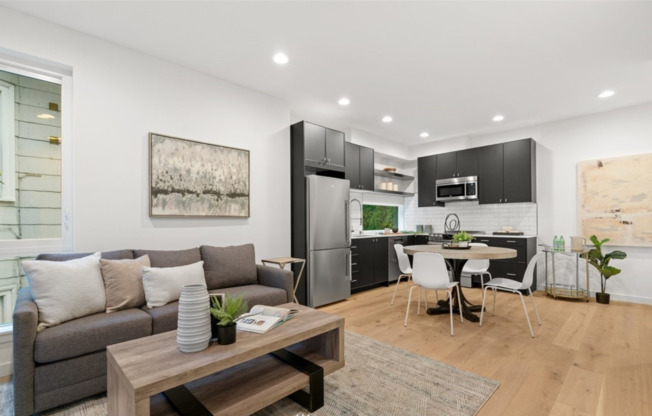 New and exciting townhome in Georgetown.