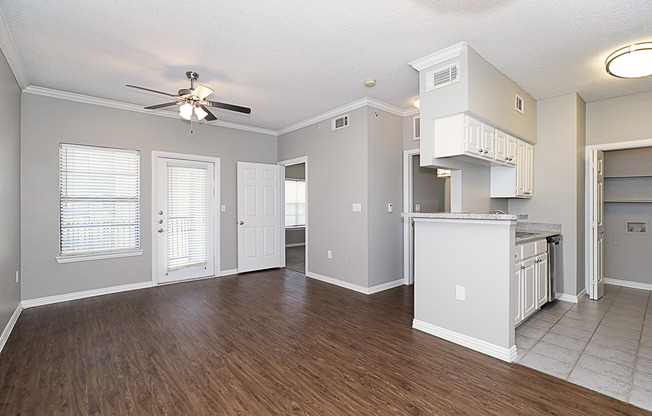 1 bed, 1 bath, 675 sqft, $1,255