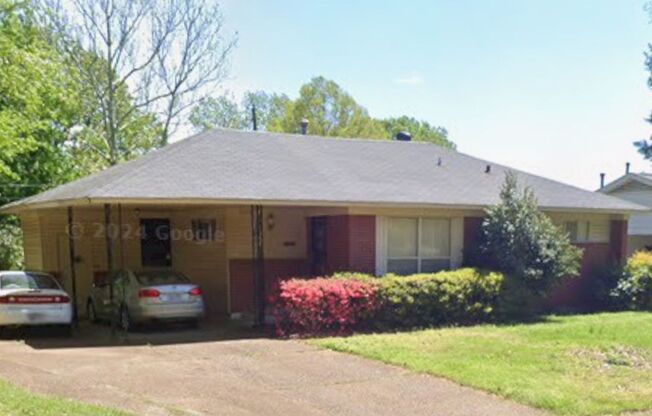 3 beds, 1.5 baths, $1,450