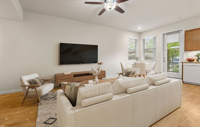1 bed, 1 bath, 740 sqft, $1,500, Unit 109