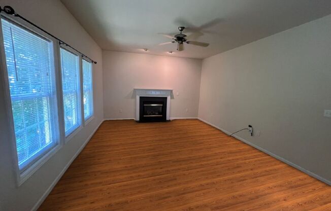 417 Oakhall Drive, Holly Springs - Bev Roberts Rentals & Property Management