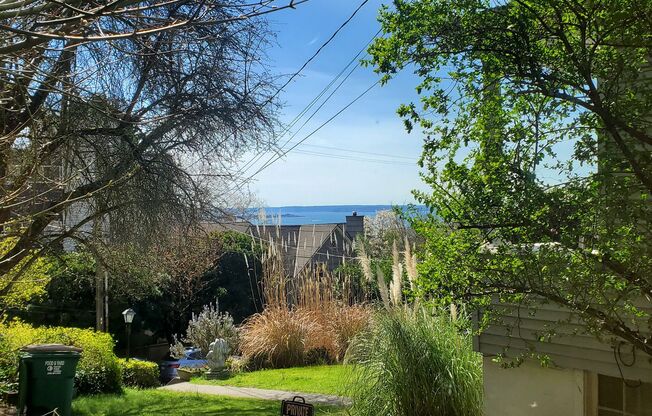 2 beds, 1 bath, 731 sqft, $2,795, Unit 105