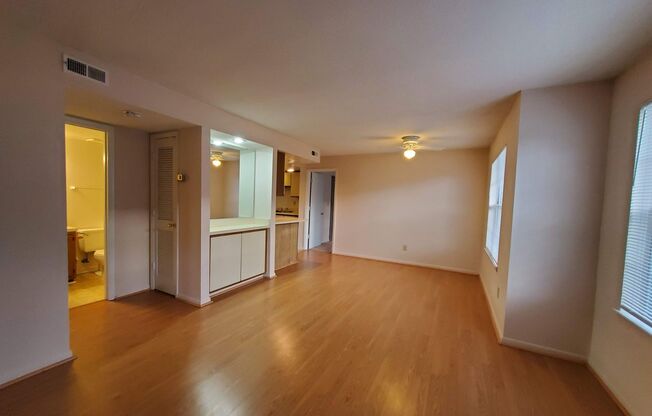 2 beds, 2 baths, $1,500