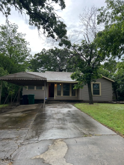 2006 W HICKORY ST