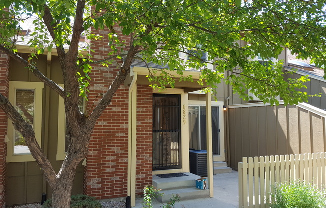 Nice 3 bedroom, 2 1/2 bath Townhome in North Colorado Springs