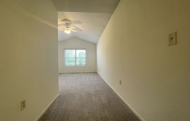 2 beds, 2.5 baths, $1,940