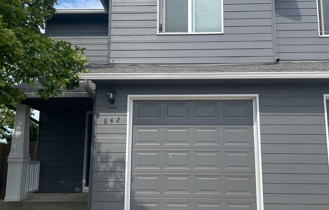 640-642 Broad St Monmouth, OR 97351