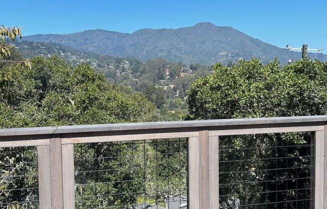Newly Remodeled 3 Bedroom Home With Gorgeous Views For Rent!